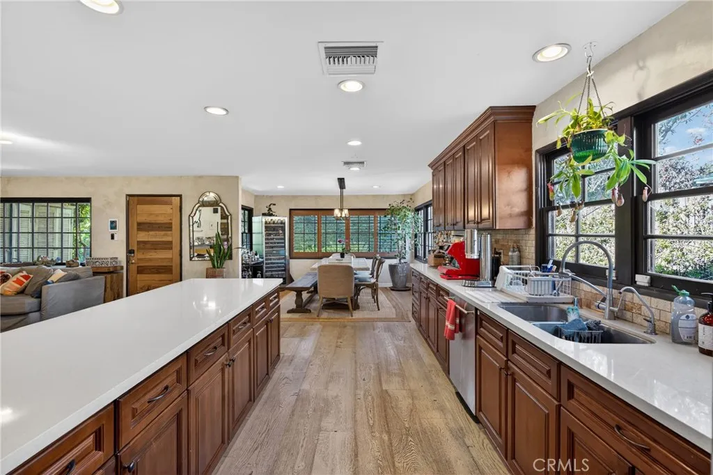 Additional image 95 of 5526 Fulton, Sherman Oaks, CA 91401