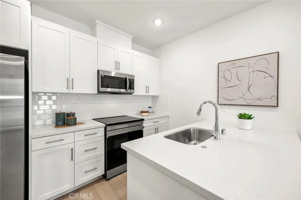 Additional image 11 of 1964 Via De La Luna, Placentia, CA 92870