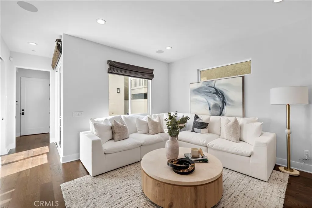 Additional image 18 of 520 13th, Huntington Beach, CA 92648