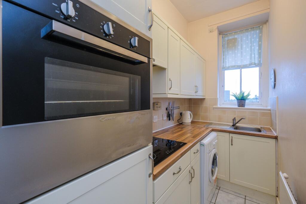 Additional image 8 of Flat ,  Rosemount Viaduct, Aberdeen