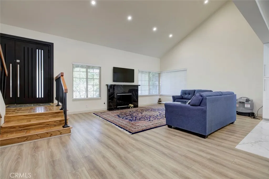 Additional image 44 of 15224 Knapp, North Hills, CA 91343