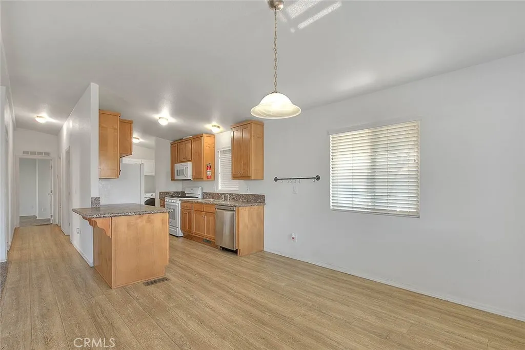 Additional image 70 of 10320 Calimesa BLVD Unit 12, Calimesa, CA 92320