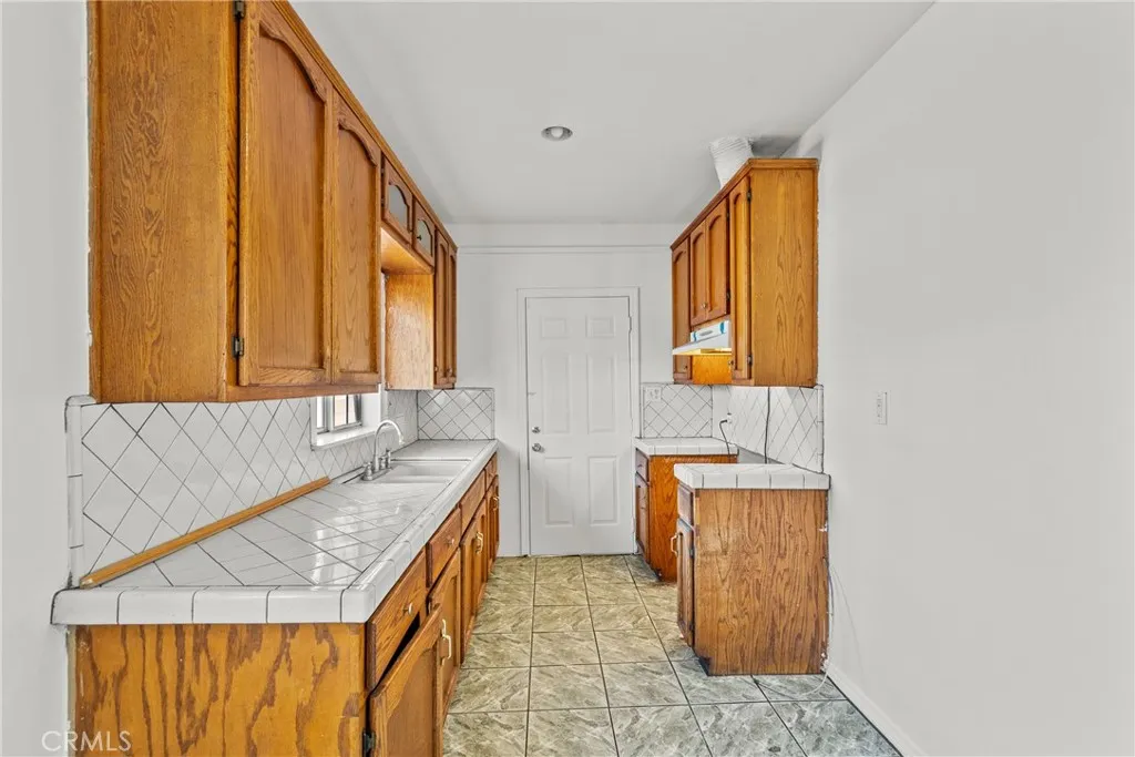 Additional image 40 of 12924 Sproule, Sylmar, CA 91342