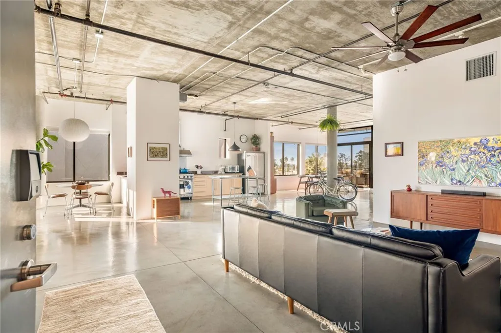 Additional image 44 of 835 Locust Avenue Unit 519, Long Beach, CA 90813