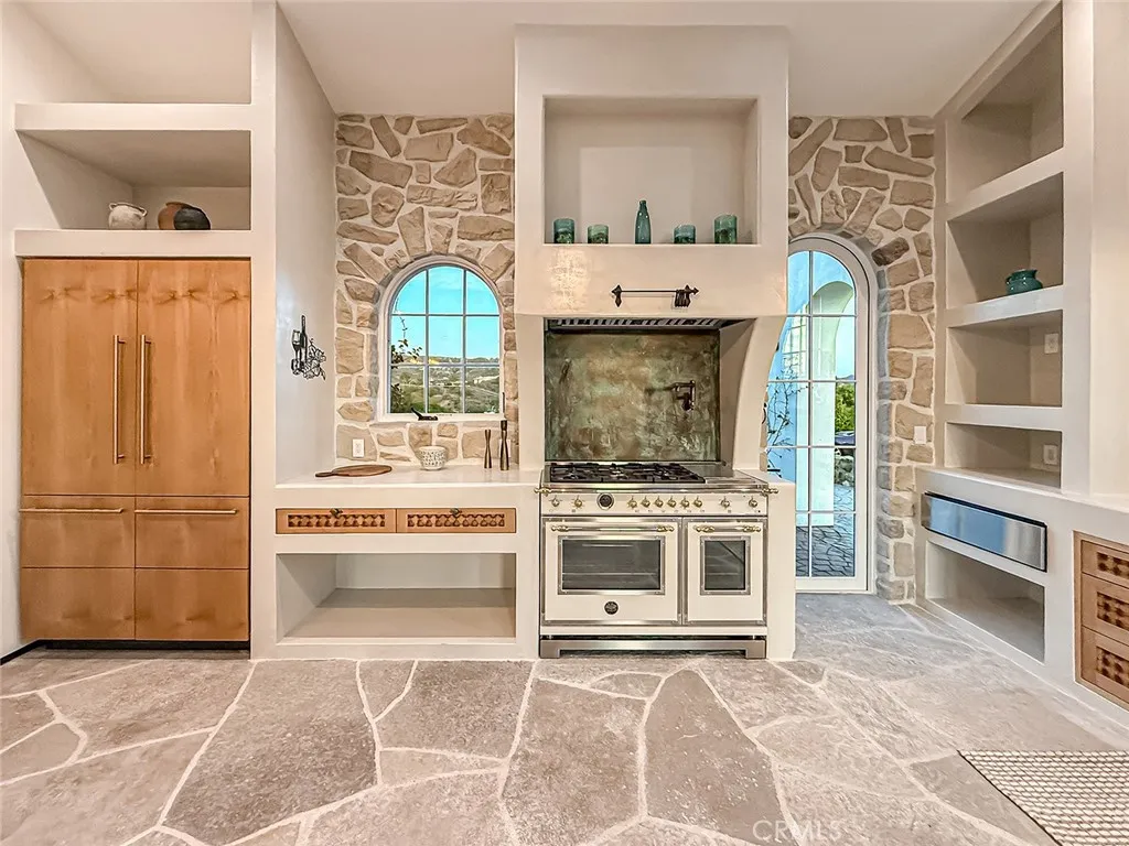 Additional image 92 of 33239 Mulholland Highway, Malibu, CA 90265