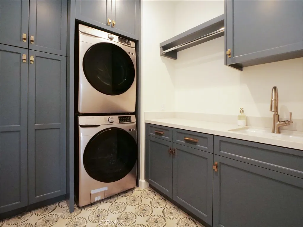 Additional image 49 of 3619 Laurel Ave, Manhattan Beach, CA 90266