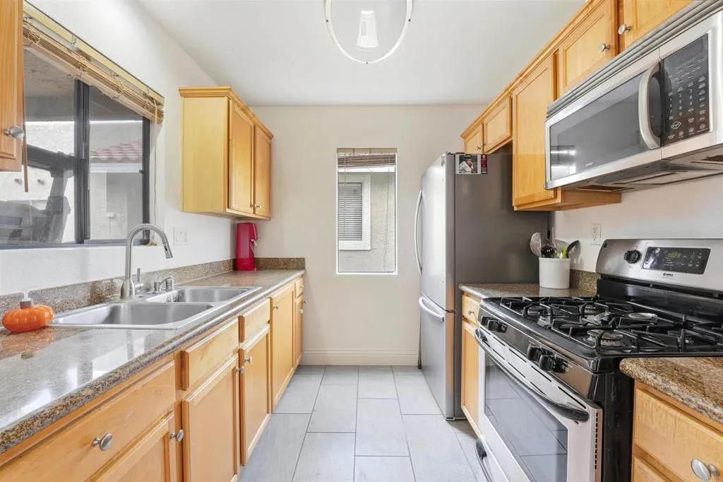 Additional image 8 of 10174 Camino Ruiz, Mira Mesa, CA 92126