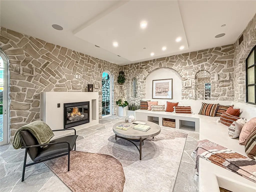 Additional image 104 of 33239 Mulholland Highway, Malibu, CA 90265