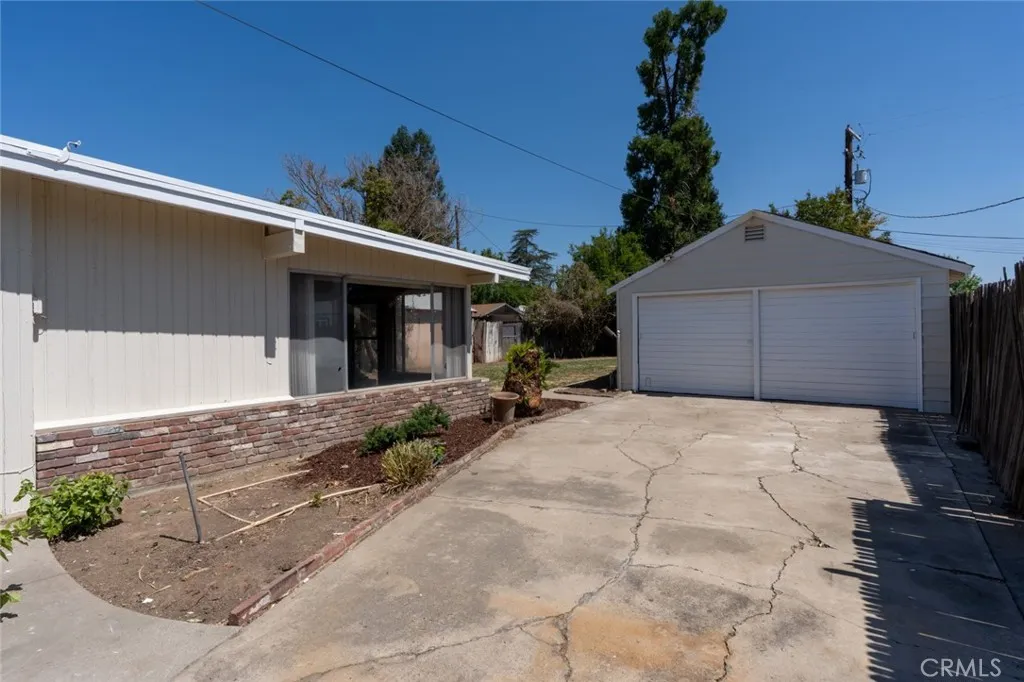 Additional image 33 of 641 E 19th Street, Merced, CA 95340
