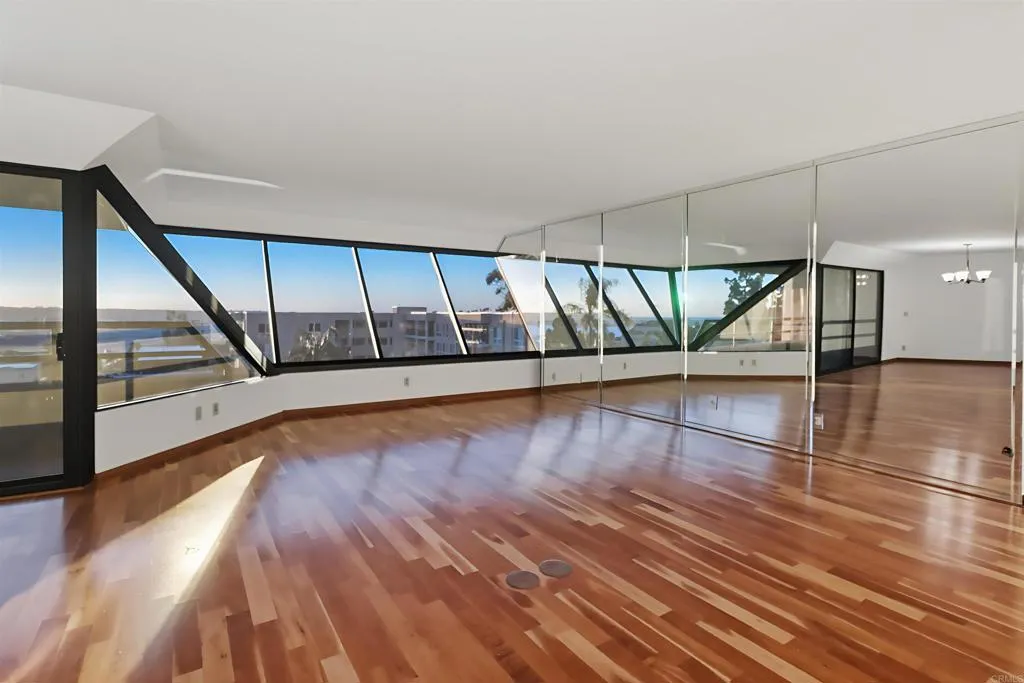 Additional image 141 of 230 W Laurel Street Unit 502, San Diego, CA 92101