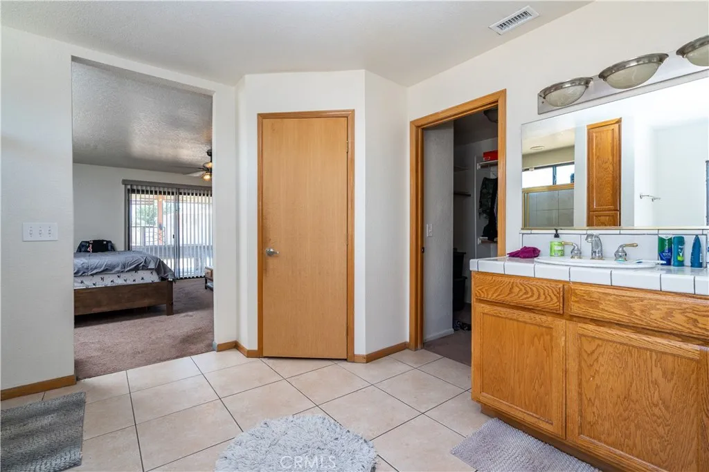 Additional image 32 of 18146 Orange St, Hesperia, CA 92345