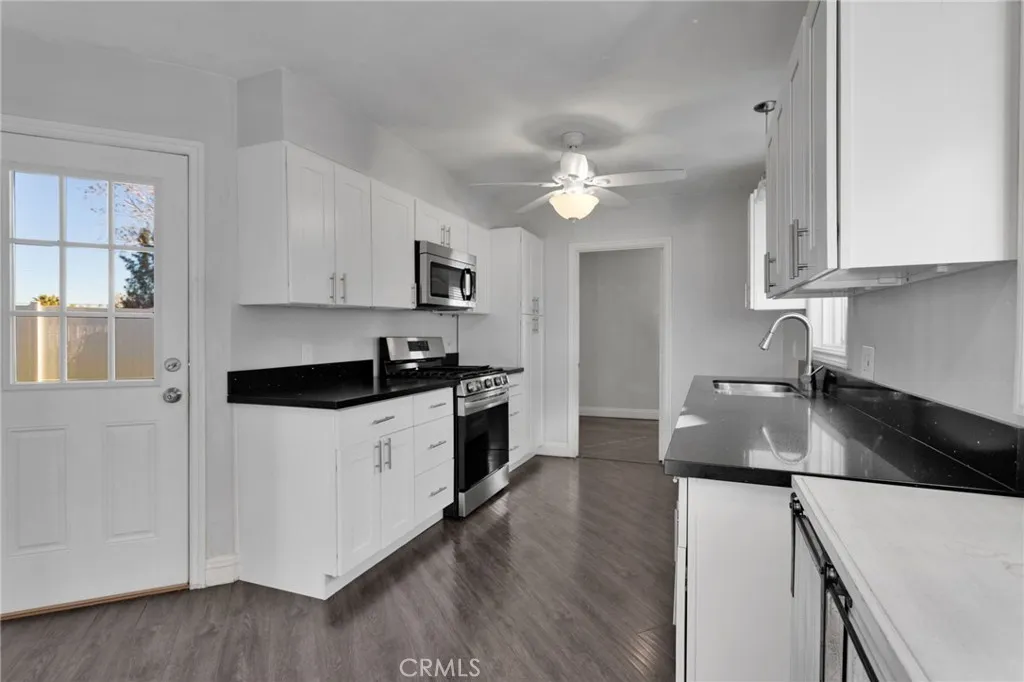 Additional image 24 of 14573 Gayhead Rd, Apple Valley, CA 92307