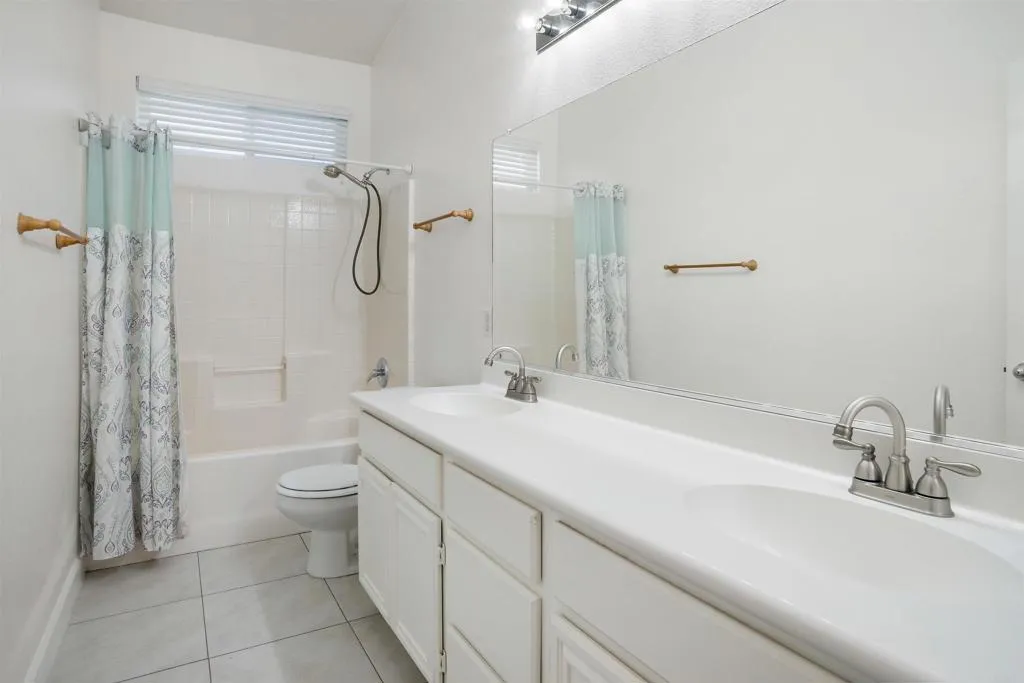 Additional image 36 of 1 Corte Rossa, Lake Elsinore, CA 92532