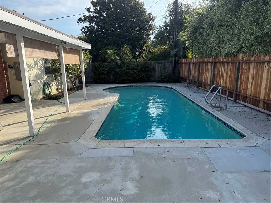 Additional image 40 of 2437 Fordham Dr, Costa Mesa, CA 92626