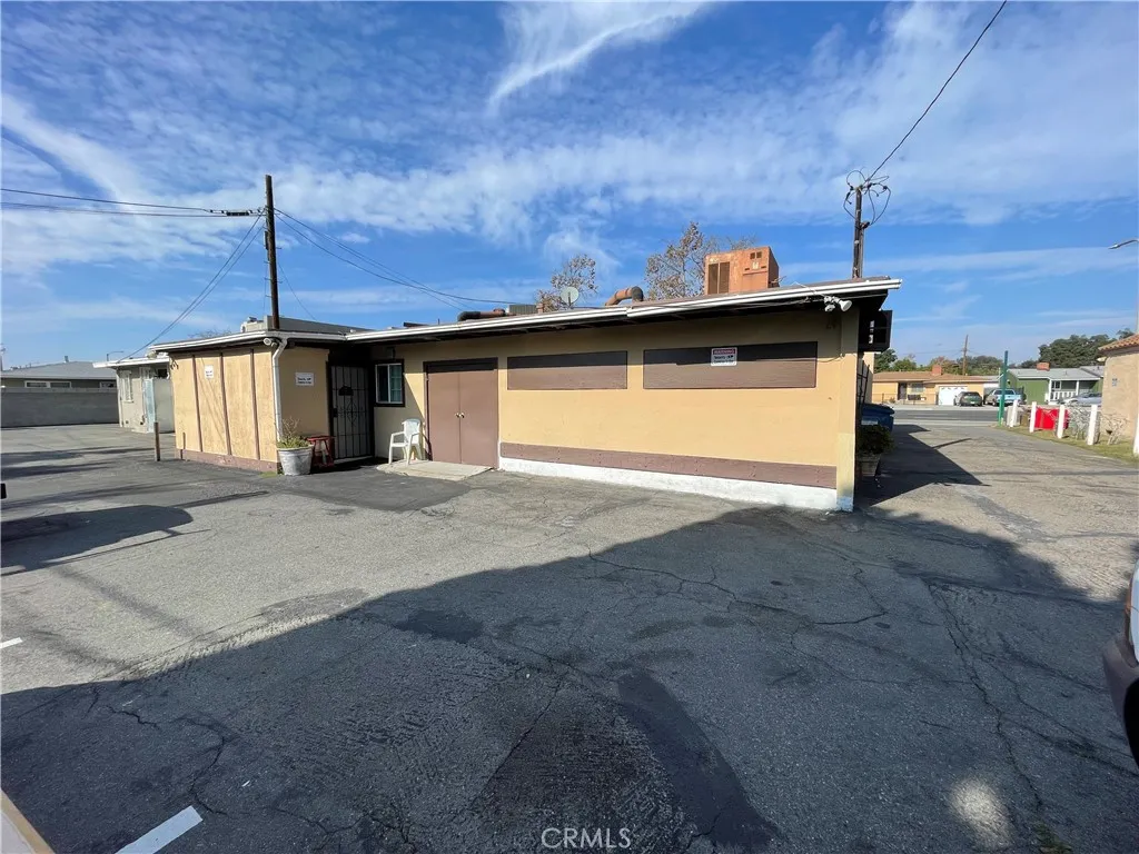 Additional image 16 of 1852 W 17th St, Santa Ana, CA 92706