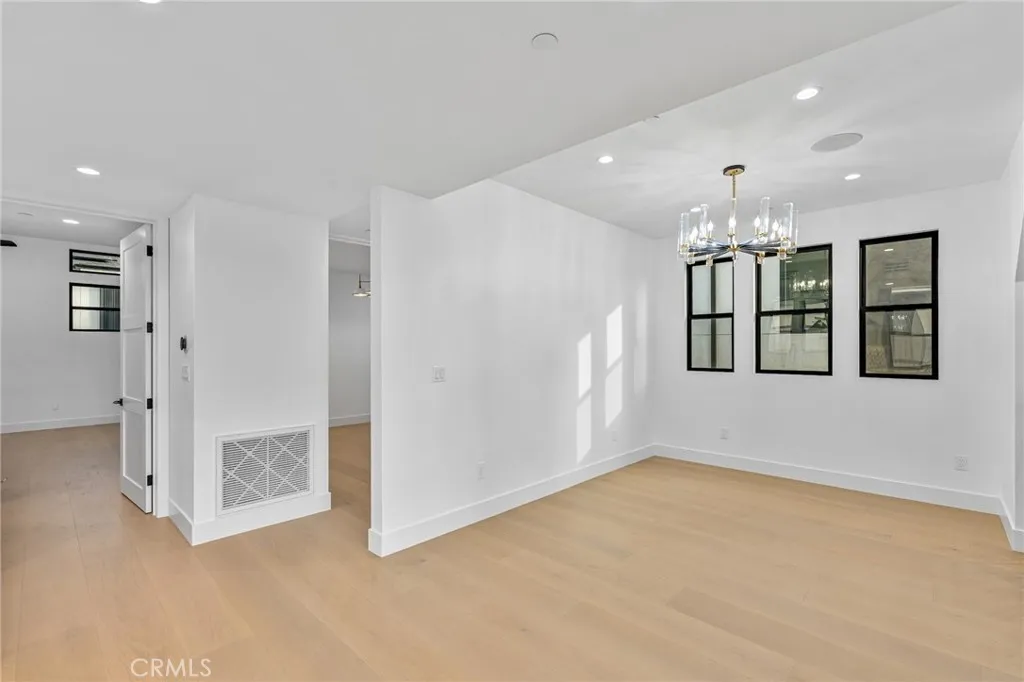 Additional image 12 of 110 S Irena Avenue Unit A, Redondo Beach, CA 90277