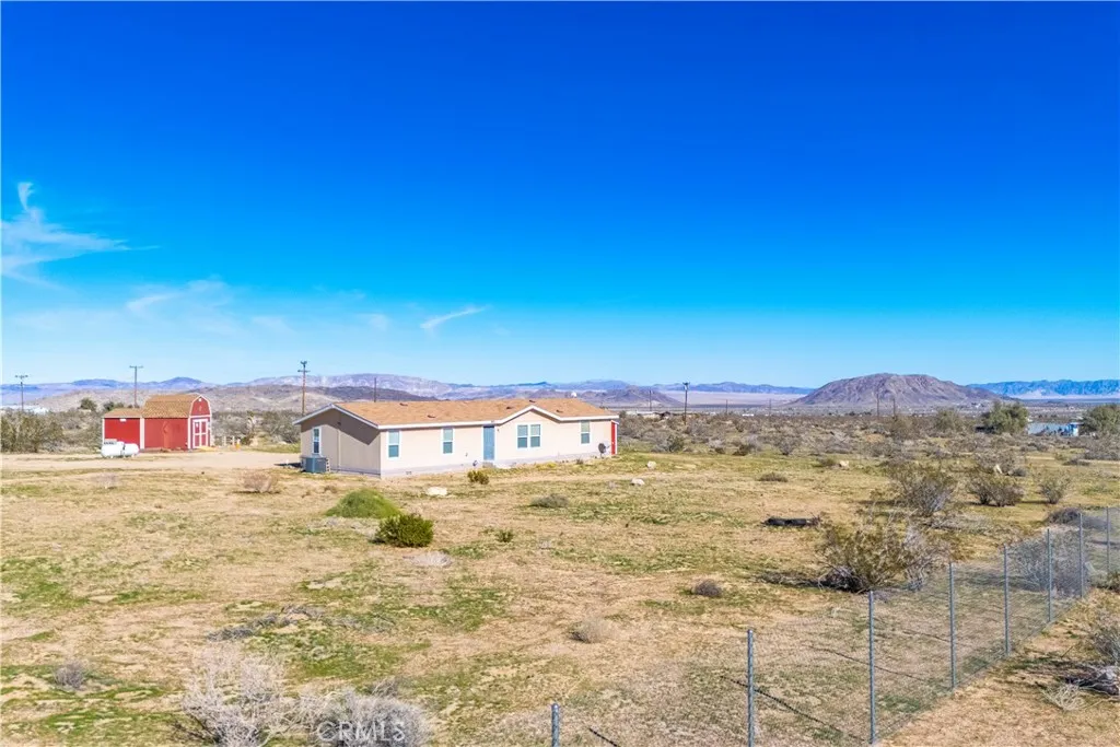 Additional image 32 of 55925 Vallihi Drive, Landers, CA 92285