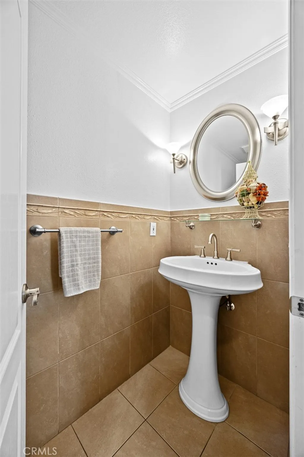 Additional image 15 of 101 S Verdugo Road Unit E, Glendale, CA 91205