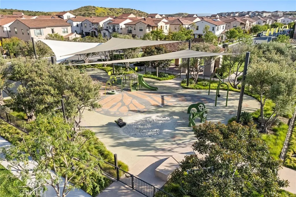 Additional image 46 of 208 Canterbury, Irvine, CA 92618