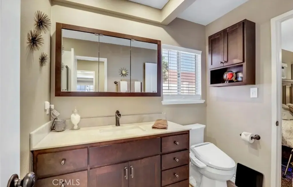 Additional image 4 of 321 N Starfire St, Anaheim, CA 92807