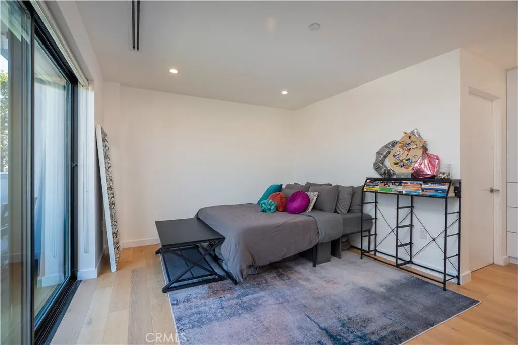 Additional image 75 of 3855 S Centinela Ave, Los Angeles, CA 90066