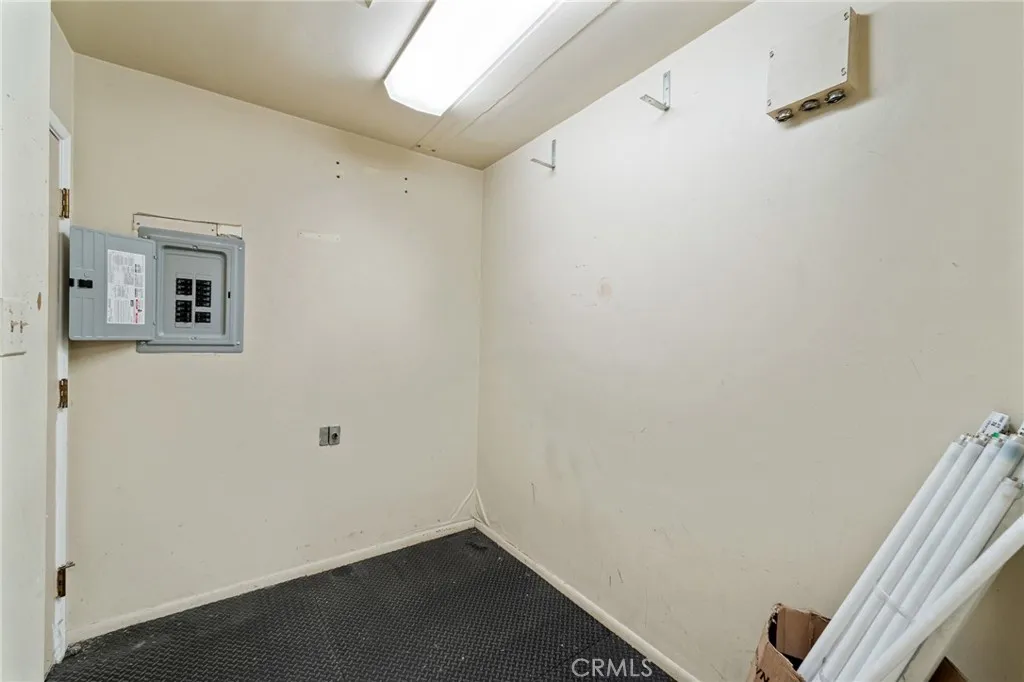 Additional image 42 of 3535 E 7th St, Long Beach, CA 90804