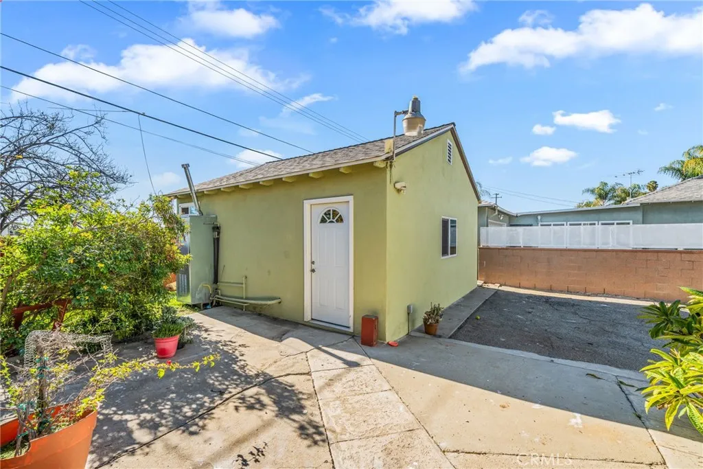 Additional image 27 of 324 Albert Ave, Pomona, CA 91767