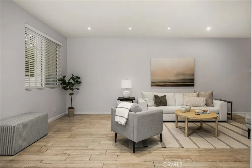 Additional image 10 of 19451 Pompano Ln Unit 104, Huntington Beach, CA 92648