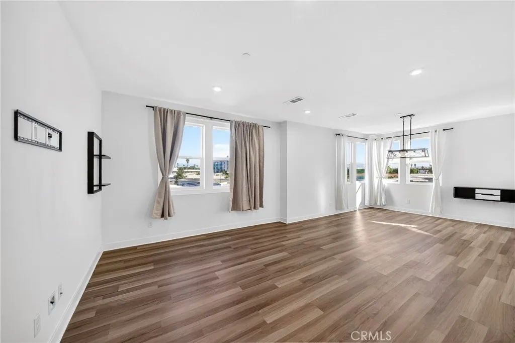 Additional image 35 of 1615 W Bushell St, Anaheim, CA 92805