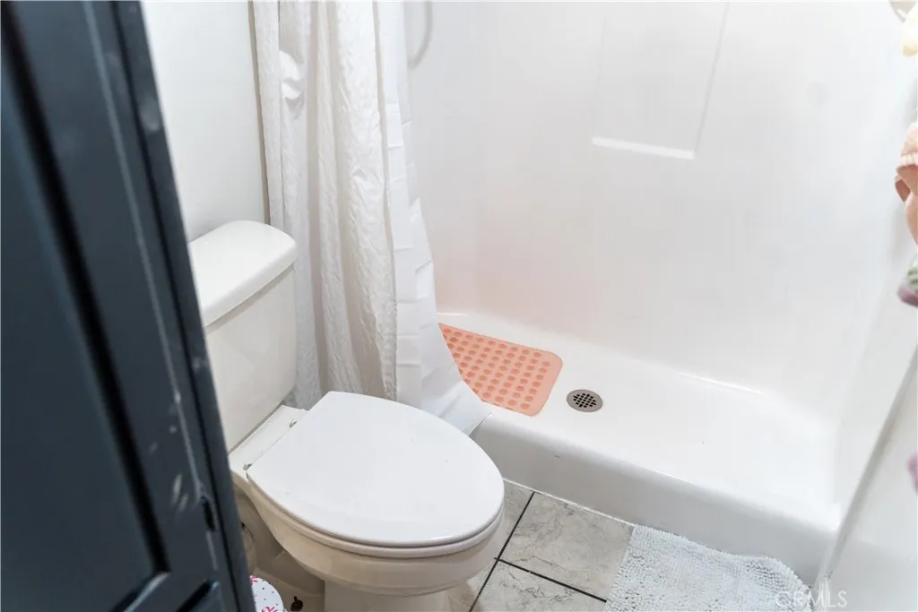 Additional image 8 of 1410 E 6th Street Unit 30, Corona, CA 92879