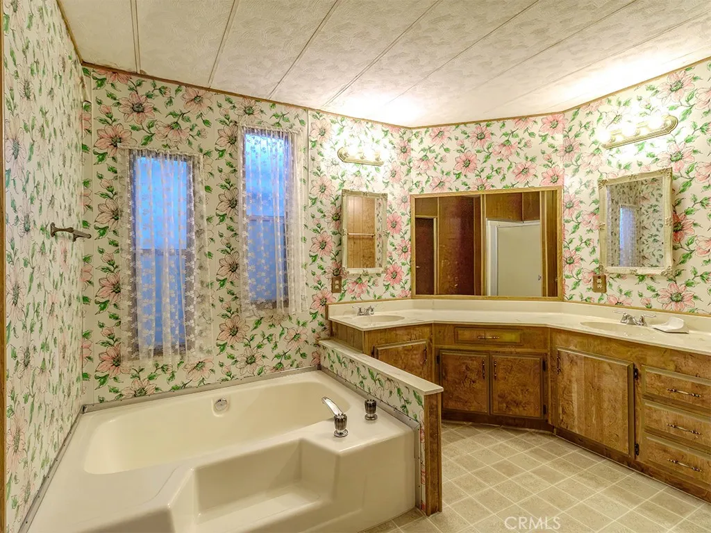 Additional image 44 of 1420 Glengrove Sq, Corona, CA 92882