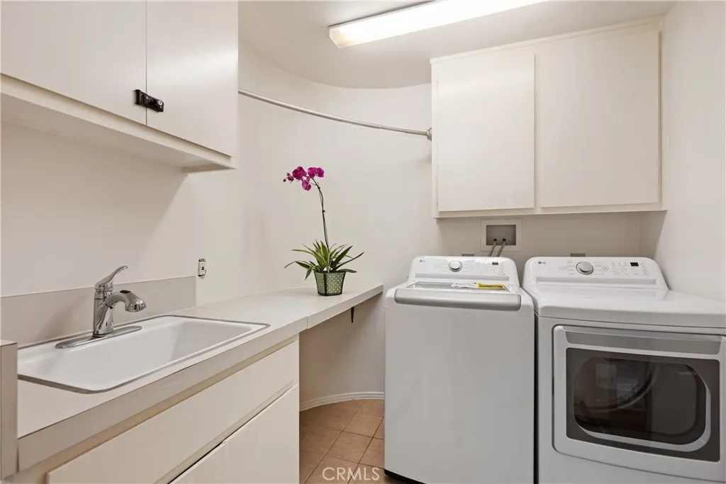 Additional image 95 of 341 S Meadows Ave, Manhattan Beach, CA 90266