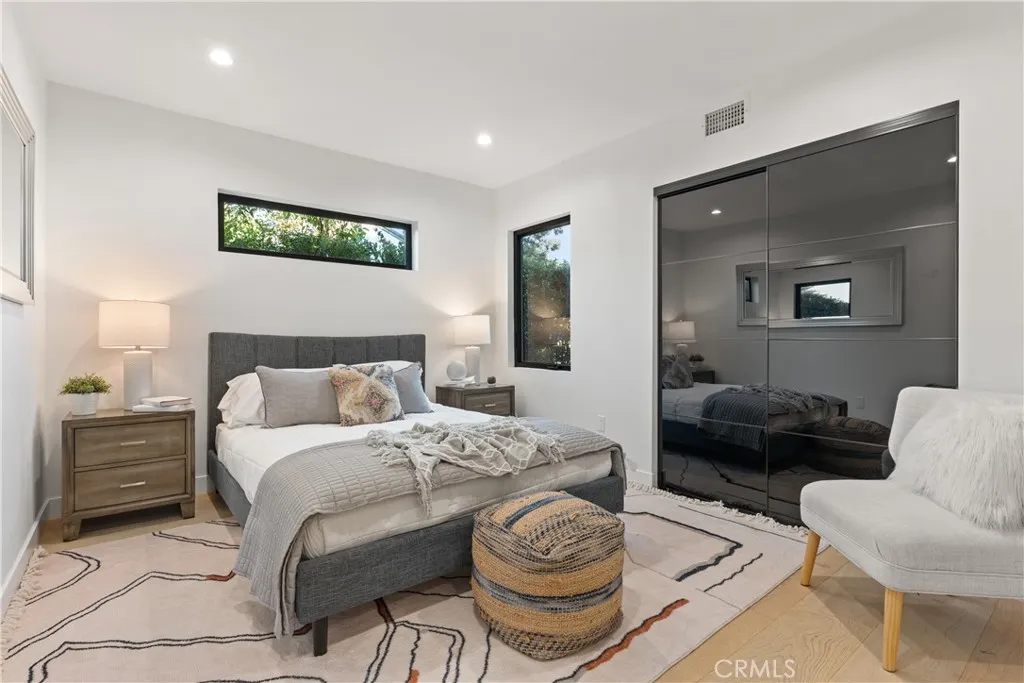 Additional image 21 of 13541 Chandler Boulevard, Sherman Oaks, CA 91401