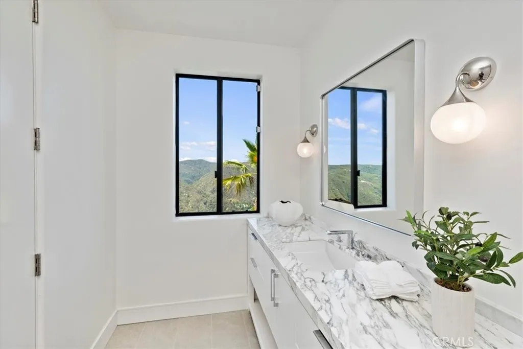 Additional image 36 of 1425 Skyline Dr, Laguna Beach, CA 92651