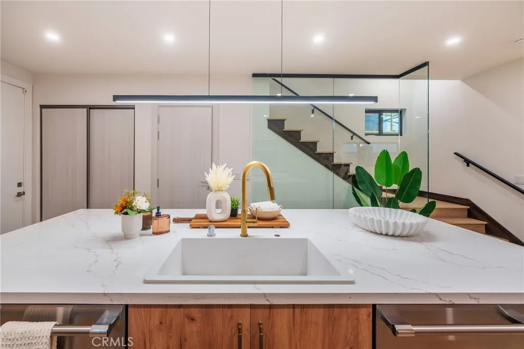 Additional image 13 of 422 20th Street, Huntington Beach, CA 92648