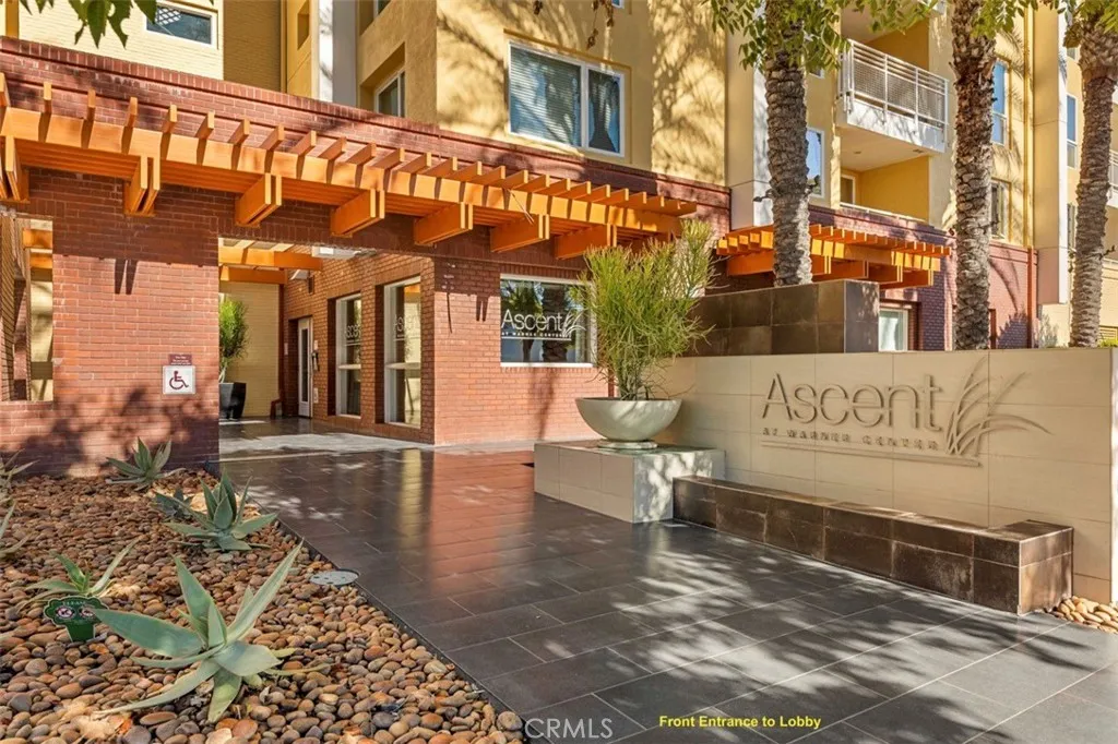 Additional image 2 of 21301 Erwin Street Unit 516, Woodland Hills, CA 91367