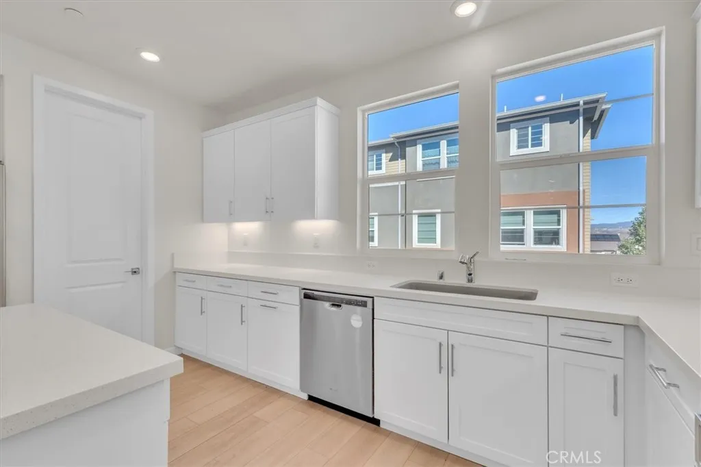 Additional image 99 of 27116 Valley Oak Place, Valencia, CA 91355