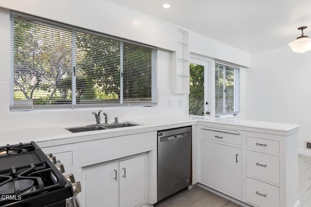 Additional image 34 of 938 S Orange Grove Boulevard Unit C, Pasadena, CA 91104