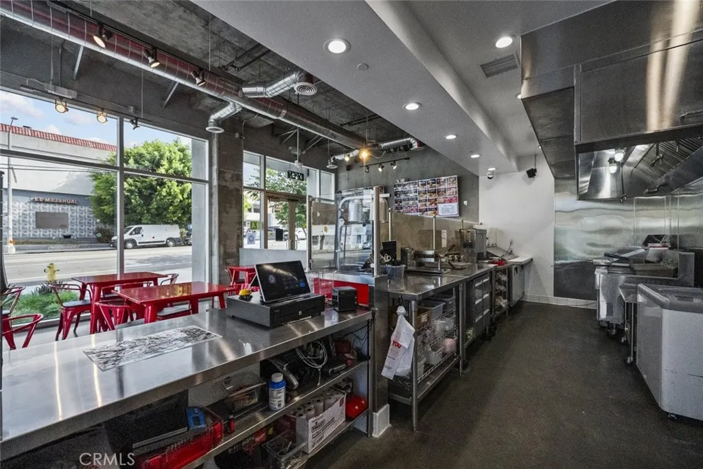 Additional image 60 of 330 Westlake Avenue N Unit 100, Los Angeles, CA 90026