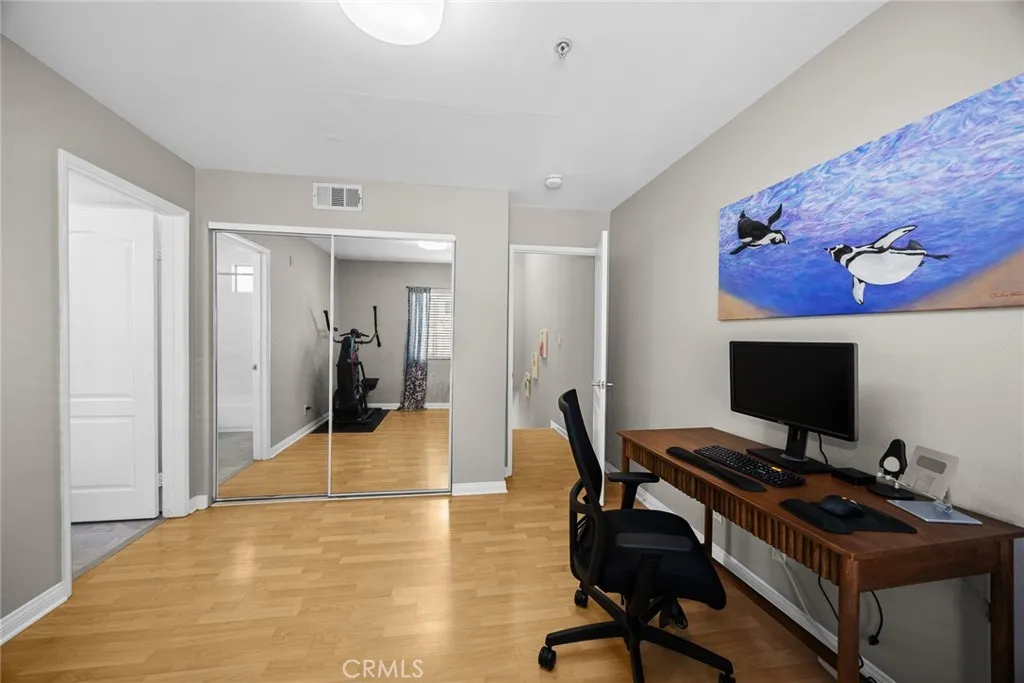 Additional image 23 of 101 S Verdugo Road Unit E, Glendale, CA 91205