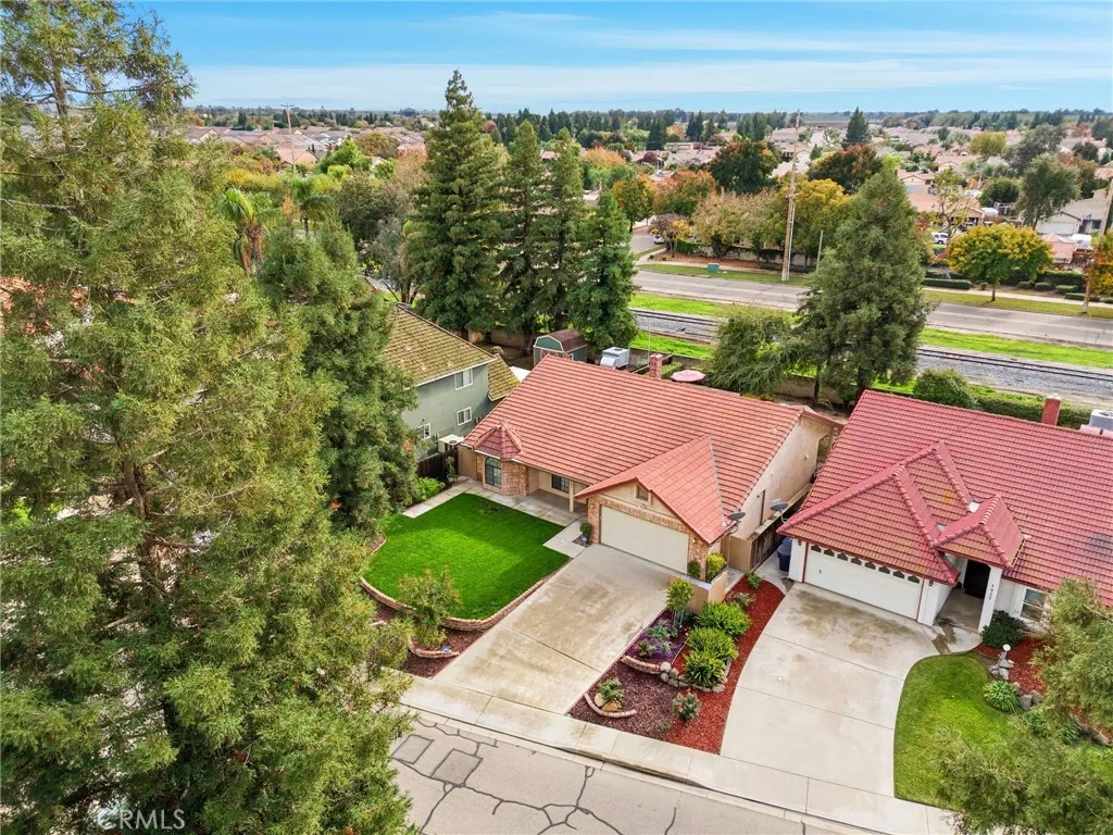 Additional image 11 of 1845 E Evergreen Court, Visalia, CA 93292