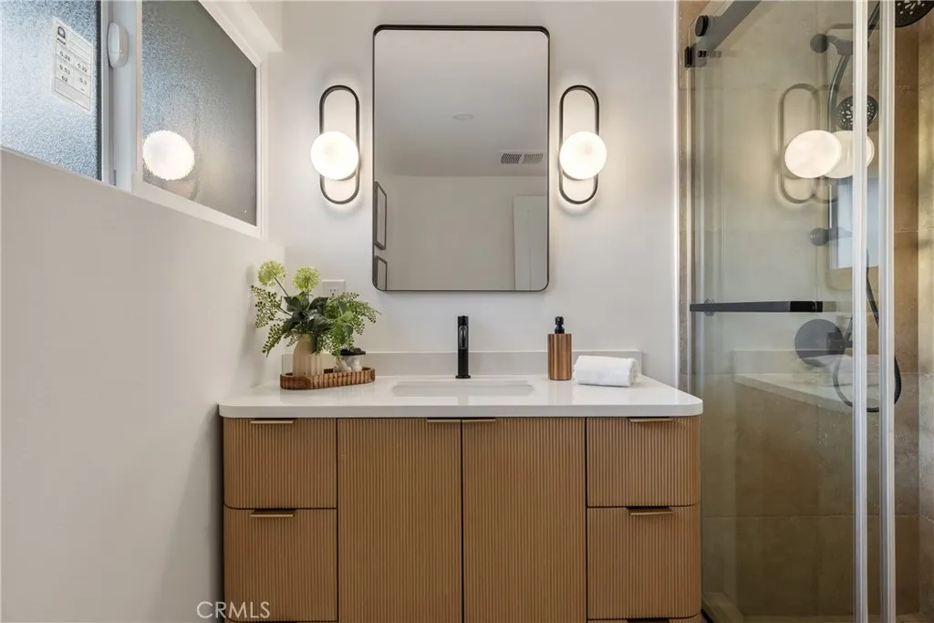 Additional image 24 of 20110 Flallon Ave, Lakewood, CA 90715