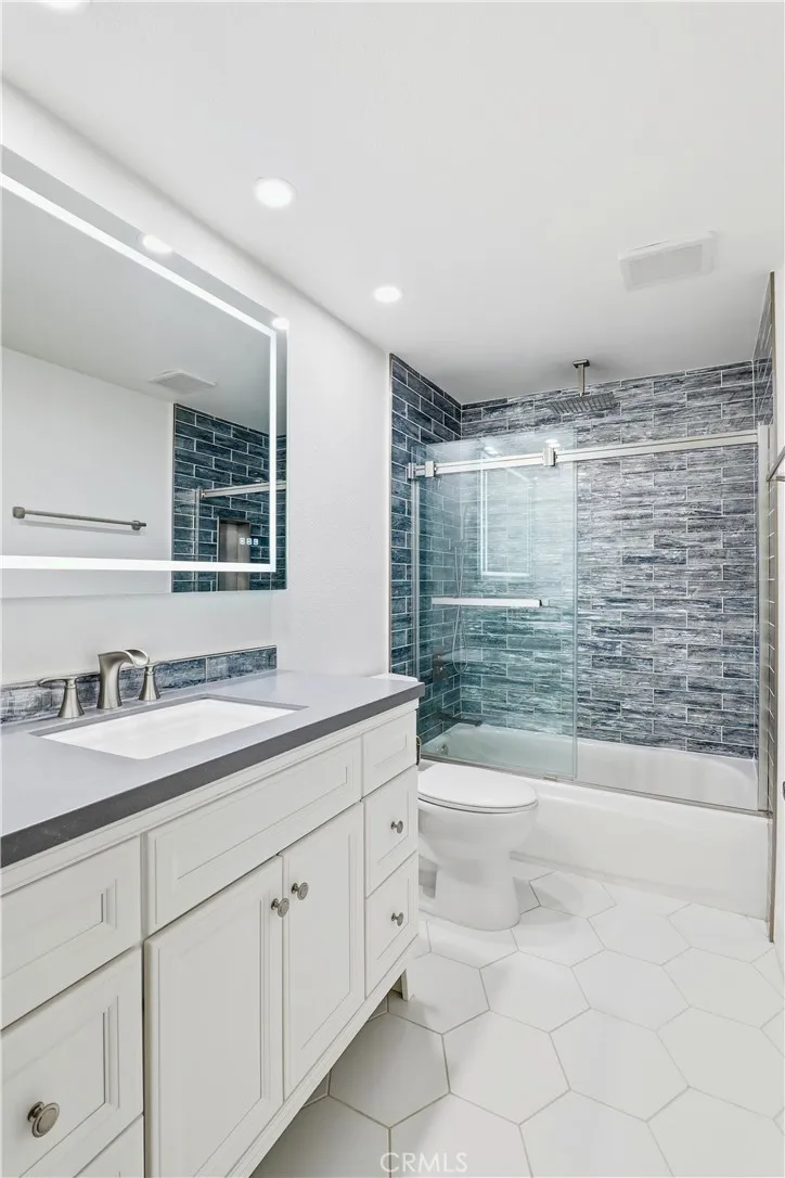 Additional image 120 of 5054 E Atherton Street, Long Beach, CA 90815