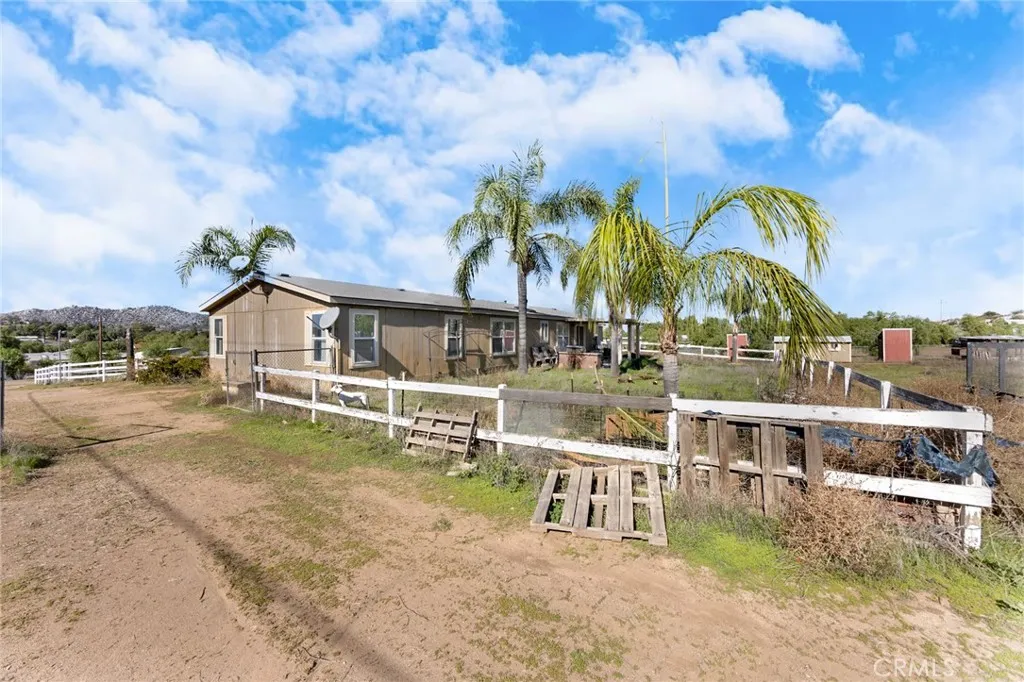 Additional image 49 of 24090 Juniper Hills Rd, Homeland, CA 92548