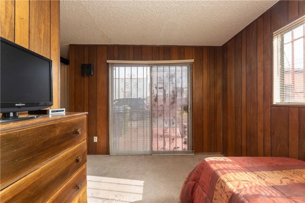 Additional image 36 of 2040 W 82nd Street, Los Angeles, CA 90047