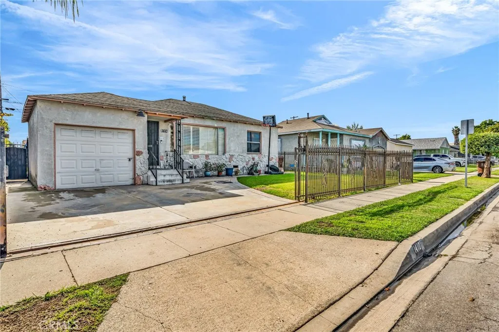 Additional image 38 of 1410 W School St, Compton, CA 90220