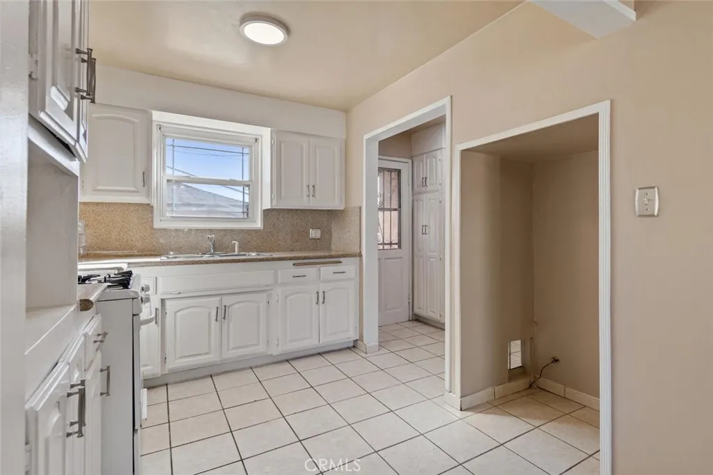 Additional image 51 of 13438 Mercer, Pacoima, CA 91331