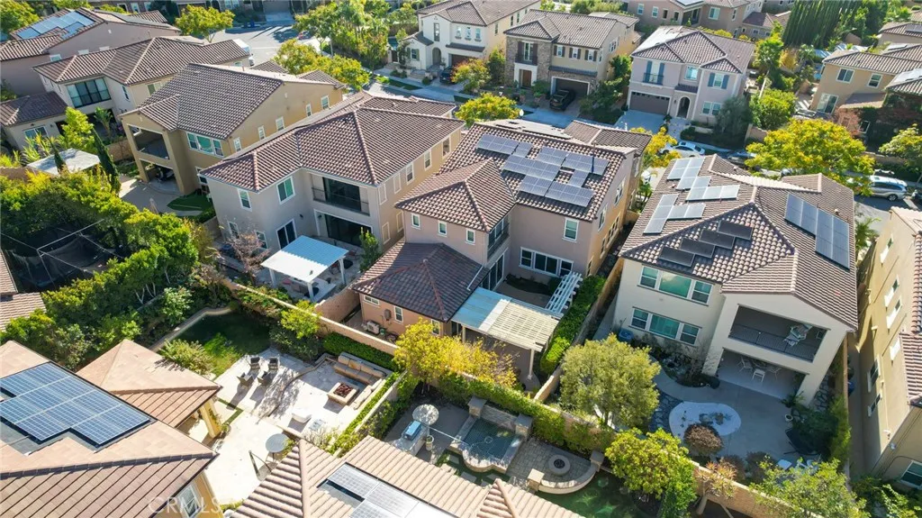 19 Hollyhock, Lake Forest, CA 92630