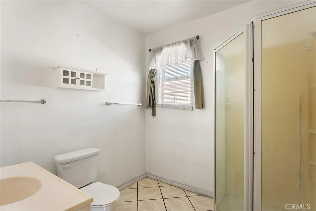 Additional image 27 of 1343 S La Verne Avenue, East Los Angeles, CA 90022