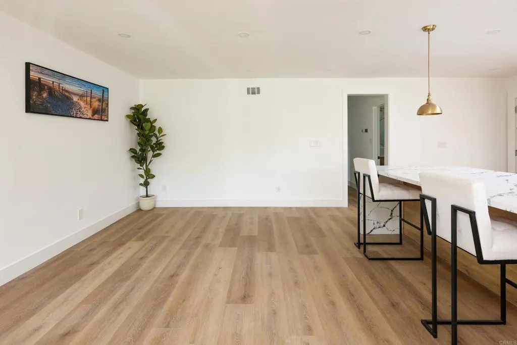 Additional image 91 of 4380 Rolfe Road, San Diego, CA 92117